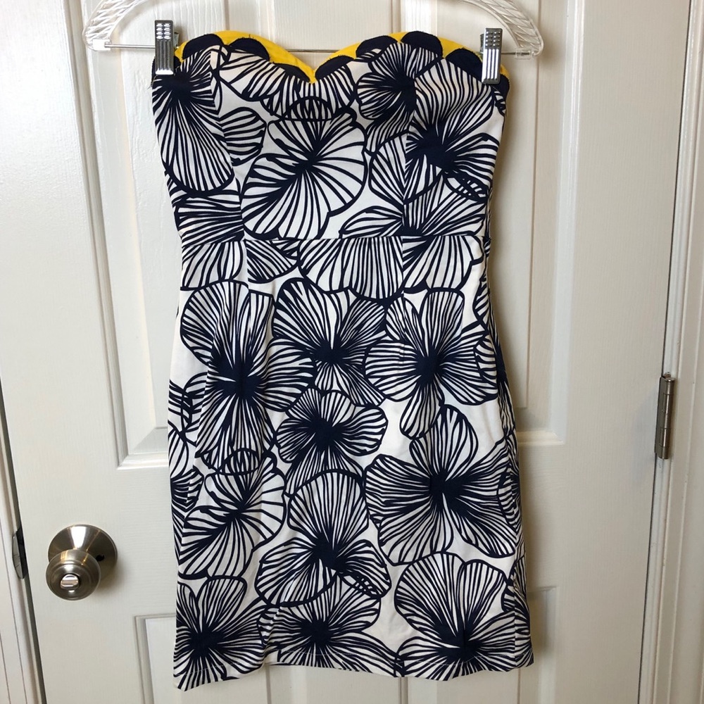 Minuet Juniors Strapless Blue and White Dress